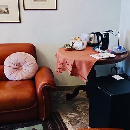 47, Vittorio Veneto Hotel Локоротондо Екстериор снимка