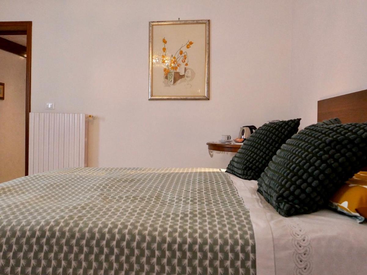 47, Vittorio Veneto Hotel Локоротондо Екстериор снимка